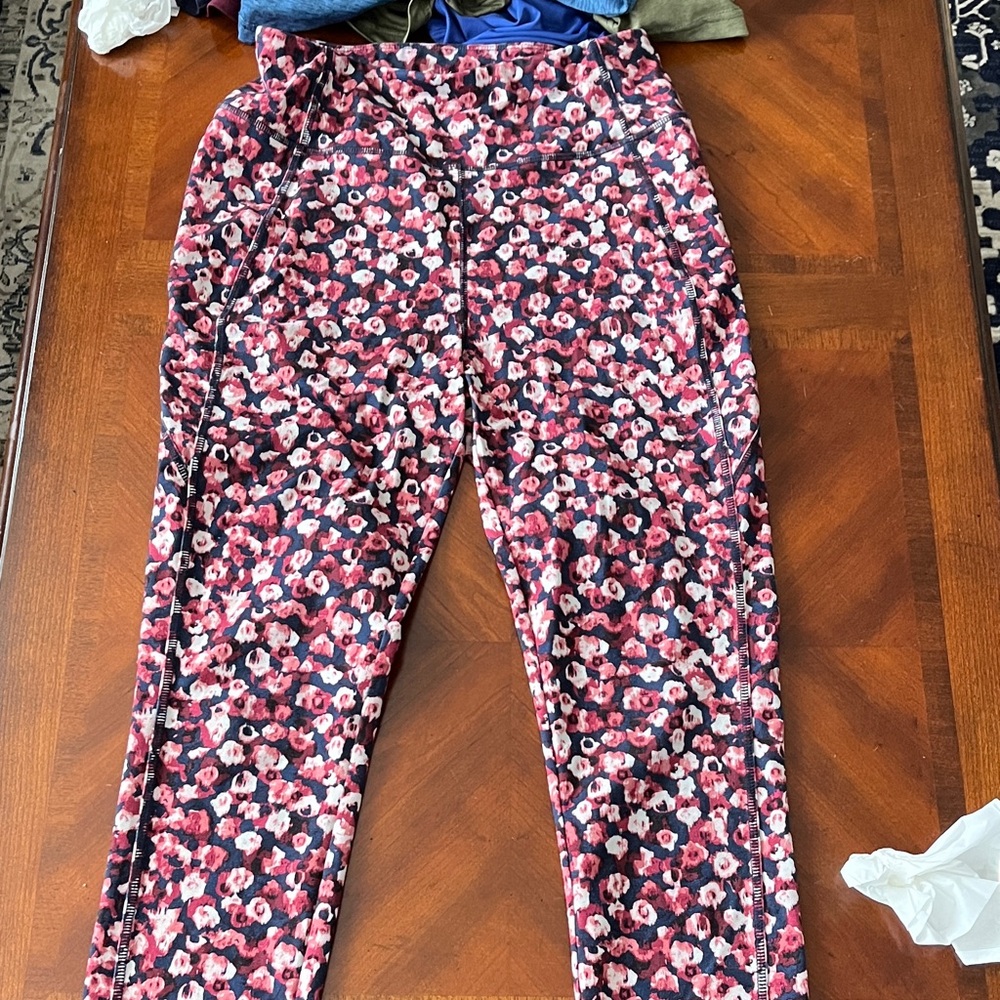 Talbots T by Talbots Floral Leggings - Red and Blue